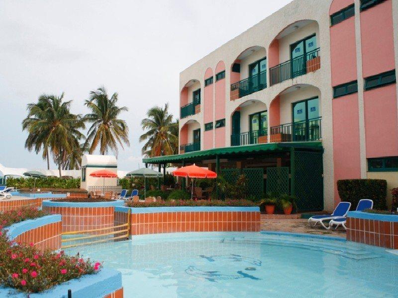 Los Delfines Hotel Varadero Ngoại thất bức ảnh